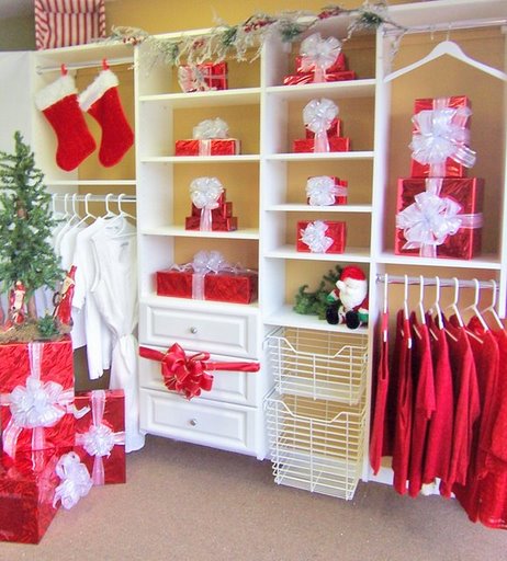Christmas-Closet